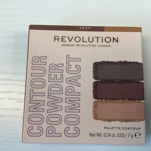 Revolution Contour Powder Compact - Deep Brown and Tan